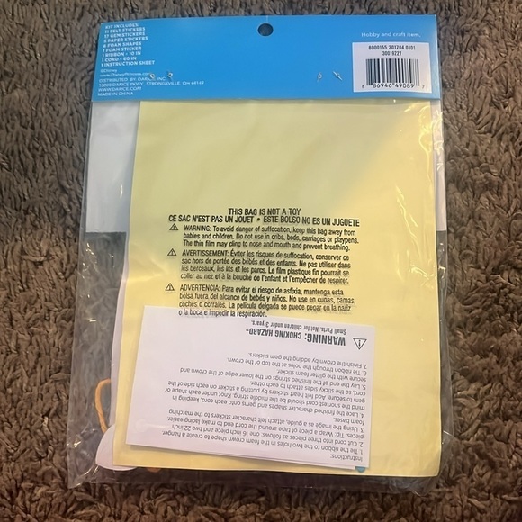 Disney family crafts mobile kit - Picture 2 of 2